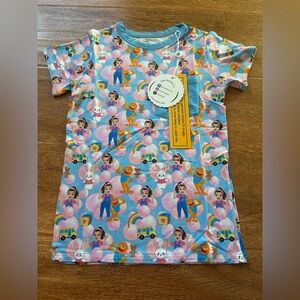 Girls Short Sleeve Character Print Tee in Pink & Blue